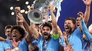 PG模拟器：都体：国米三名翼卫有望国际比赛日后复出，邓弗里斯瞄准拜仁.